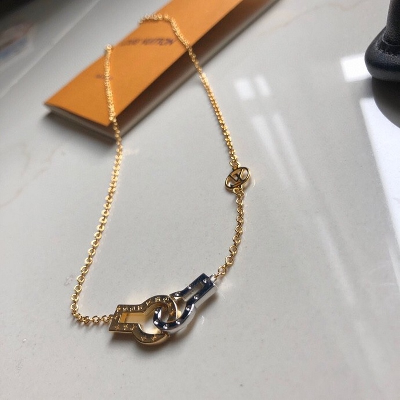 LV Necklaces 112